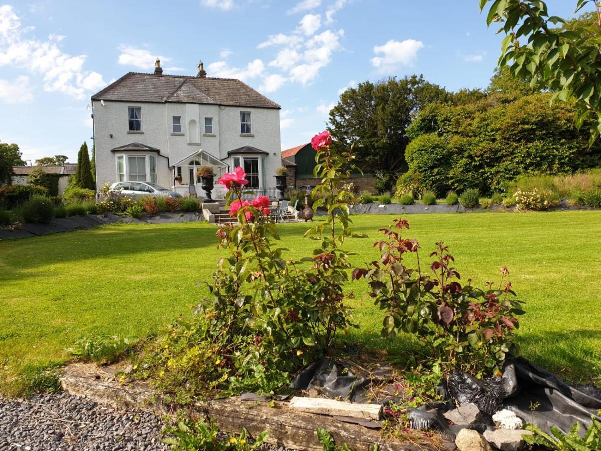 Gasthaus Mount Pleasant Country House Lucan Exterior foto